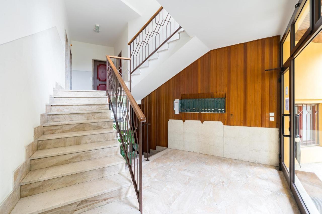 Residenza Al Vittoriale - By Host4U Apartamento Gardone Riviera Exterior foto